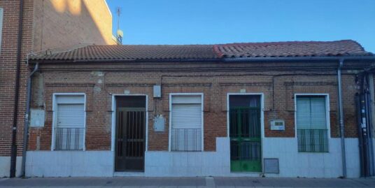 Venta 2 casas en calle Villanueva